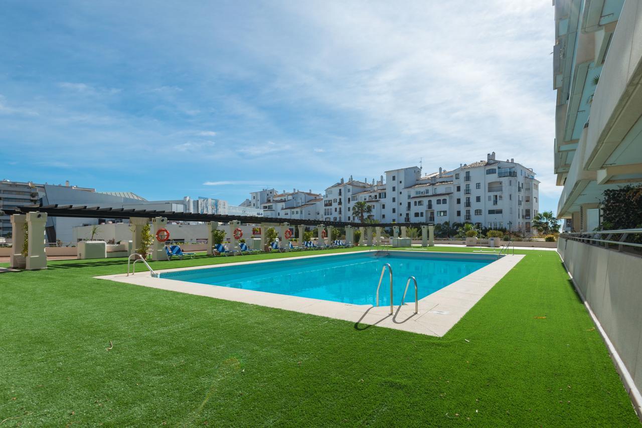 Marina De Banus Apartment Marbella Exterior photo